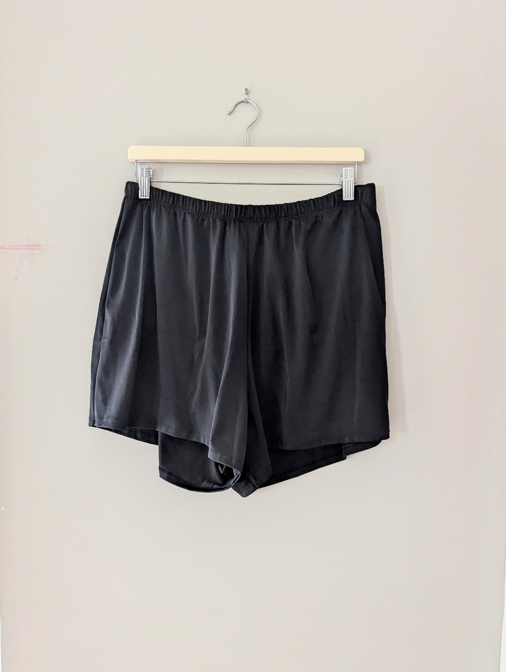 Swimsuits For All Black Aquabelle Swimsuit Bottoms Shorts NWT Size 16